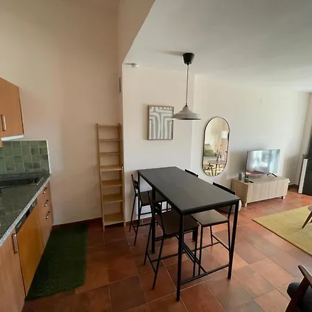 Niceplace דירה סיירה נבדה